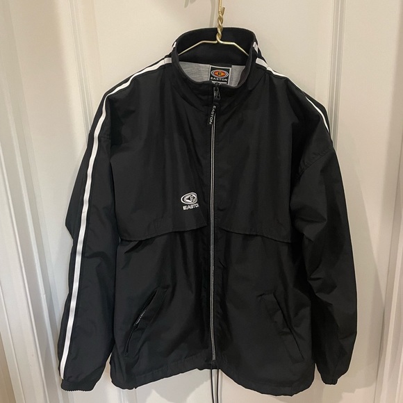 Easton Jackets & Blazers - Easton - Vented Front Zip Lined  Windbreaker.